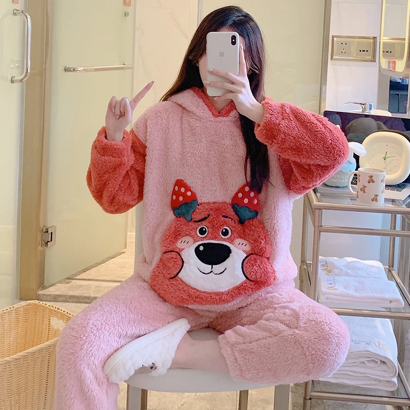 New flannel 2pcs pajamas for women cute cartoon hooded pijamas polar leisure winter sleepwear sets
