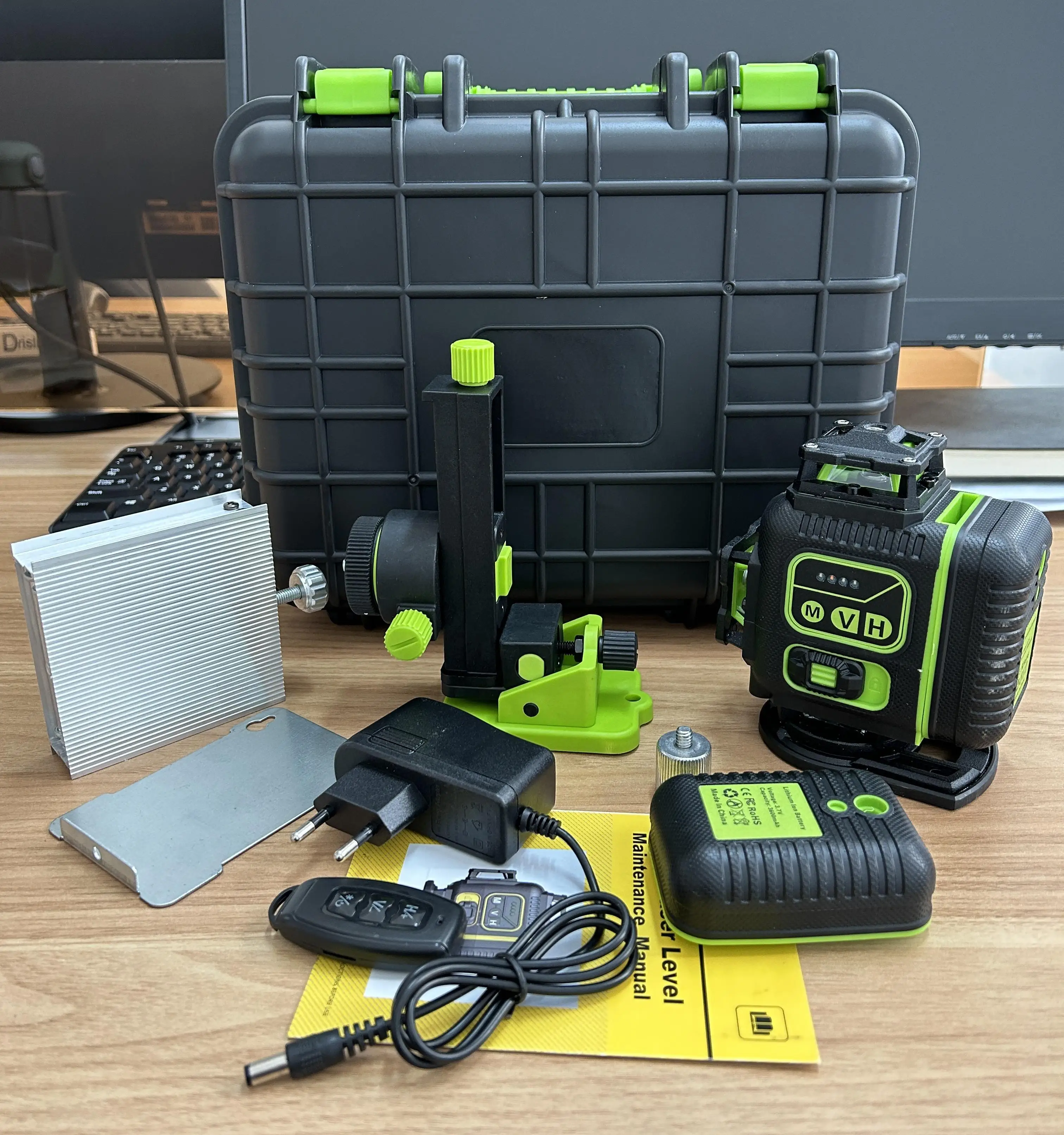 16 lines Green Self-Leveling 360 degree machine tool Horizontal Vertical laser level With Remote Control 4D laser level