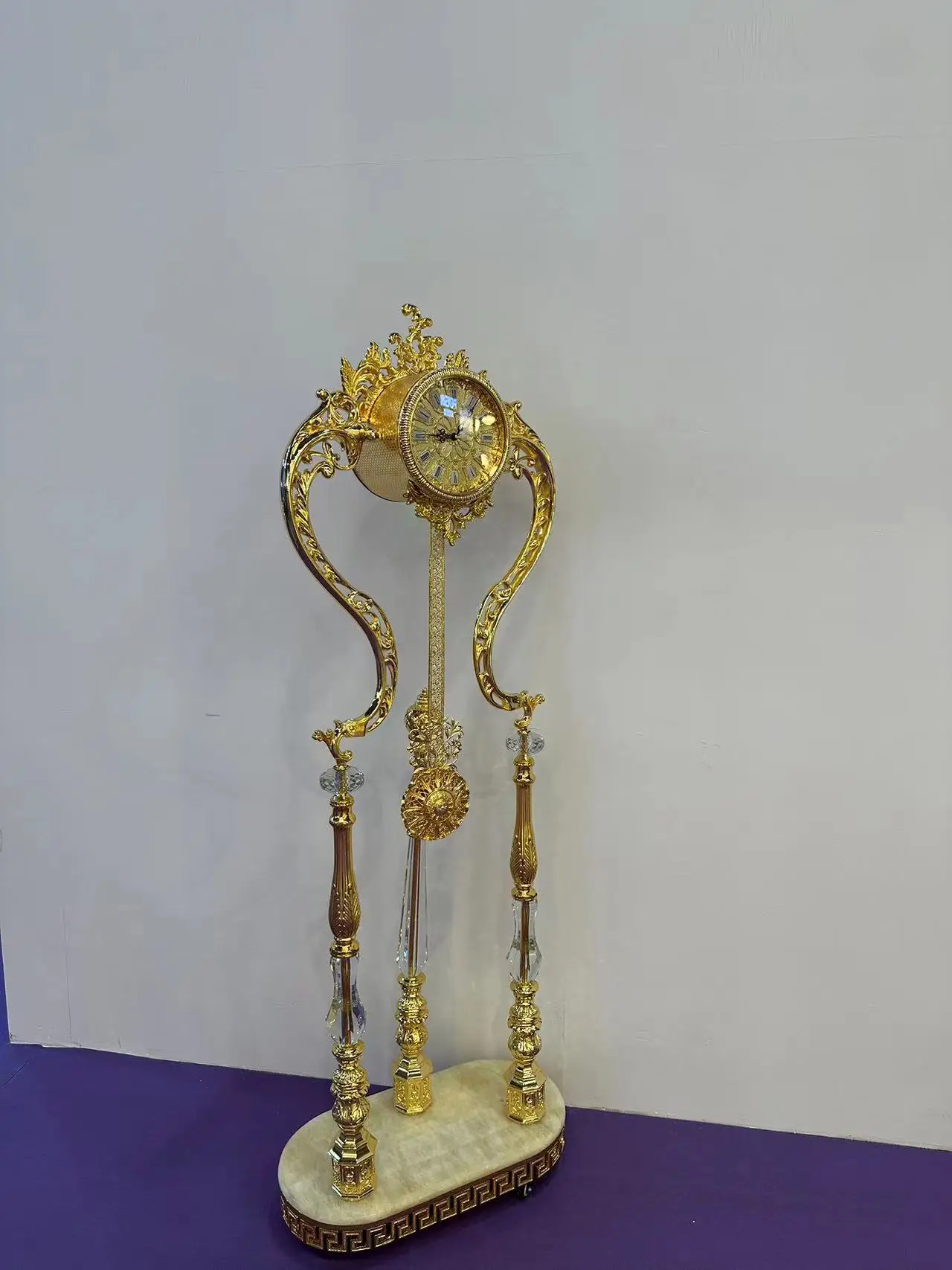 Golden Luxury Standing Clock Vintage Home Hotel Floor Clock Crystal Elegant Grandfather Clock