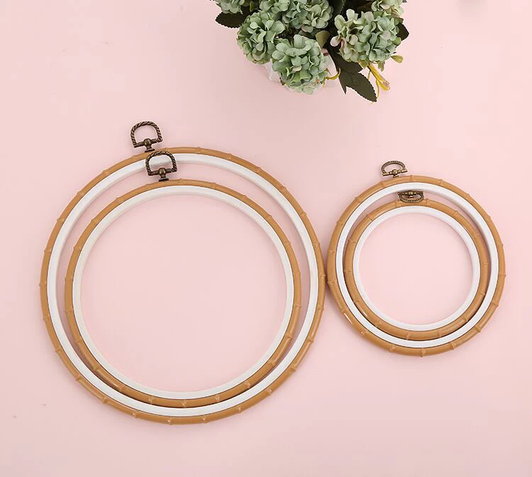 Embroidery Hoops Cross Stitch Hoop Ring Imitated Wood Display Frame