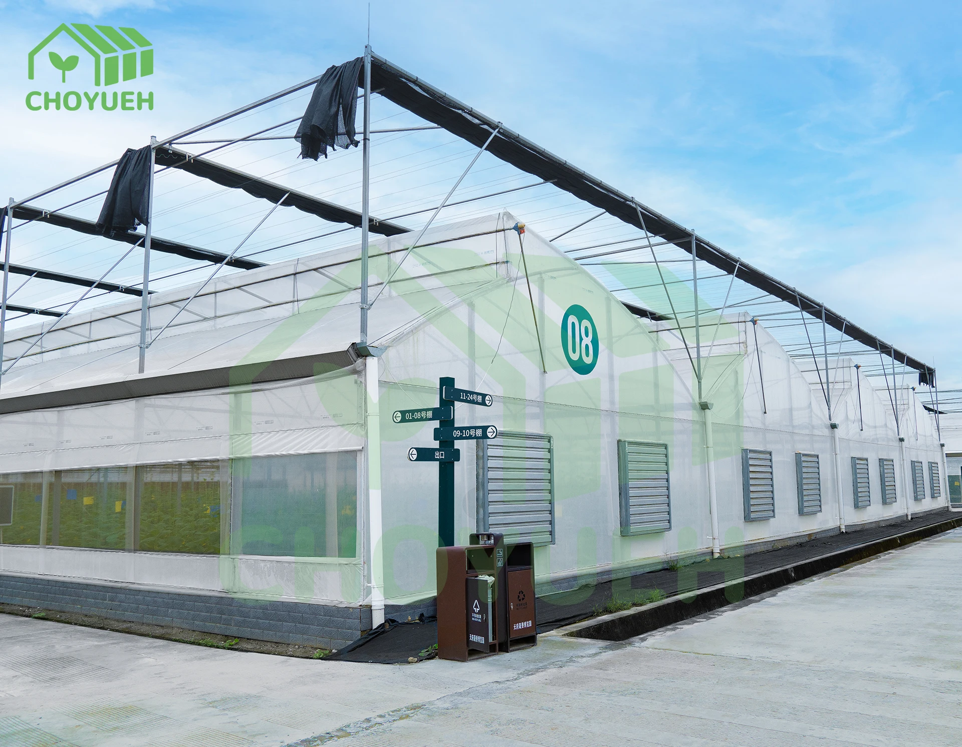 Commercial UV Film Multi-span Plastic Film Sawtooth Greenhouse China Manufacture Supplier Green house with hydroponic system