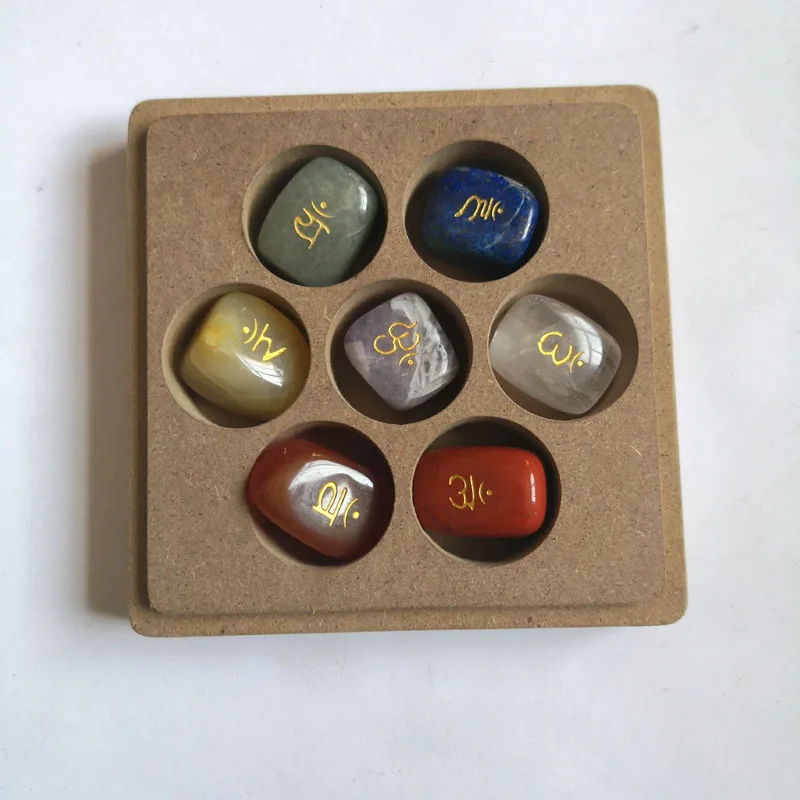 crystals healing stones engraving mantra figured Gemstone seven  chakra sets for spiritual health care therapy