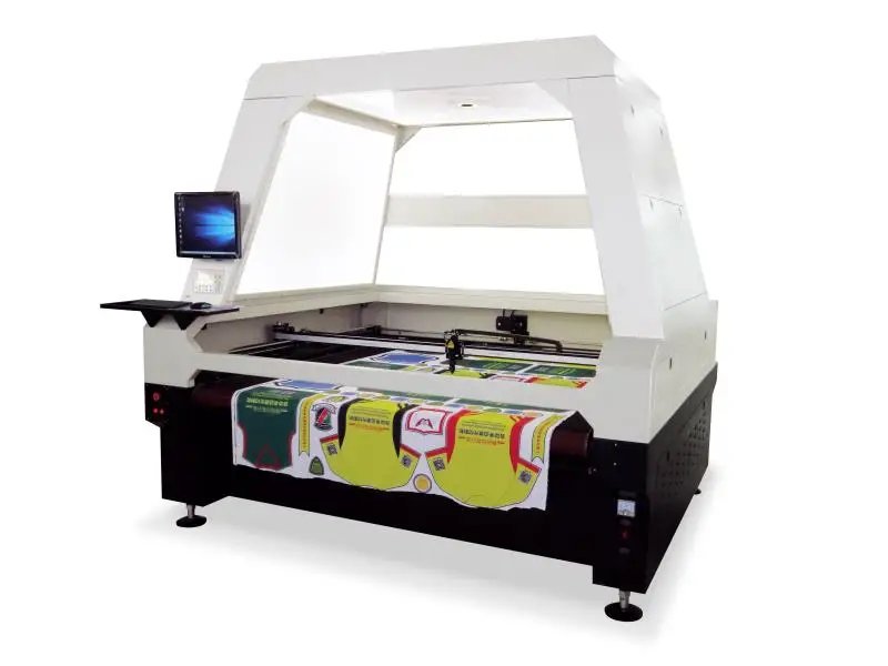 Automatic laser cutting machine