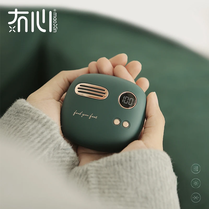 
Maoxin new arrival cute mini green rechargeable 5000mah hand warmer power banks with digital display for power and temperature 