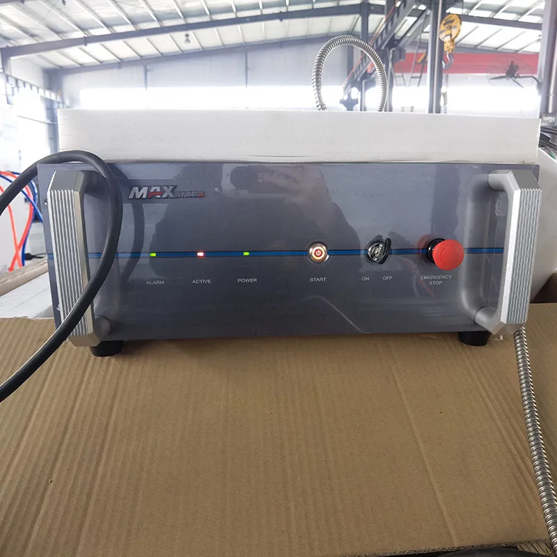 3015 1000W size cnc fiber laser cutting machine for metal from China