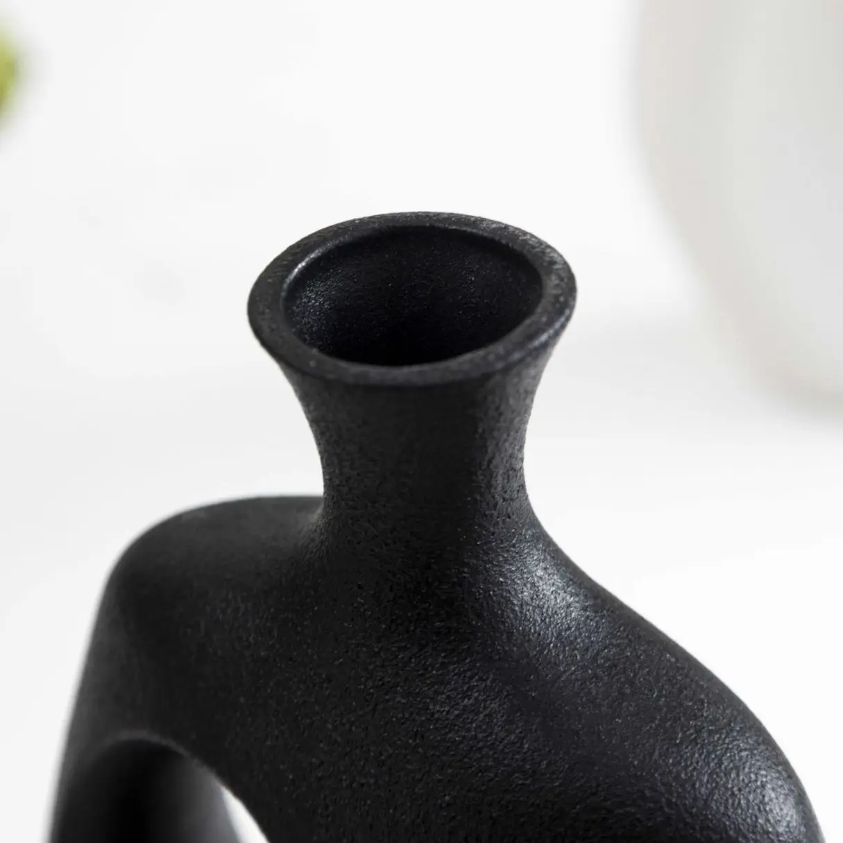 Home Decorative Living Room Table Top Flower Vases for Indoor & Outdoor Decor Unique Decorative Flower Pots Planters