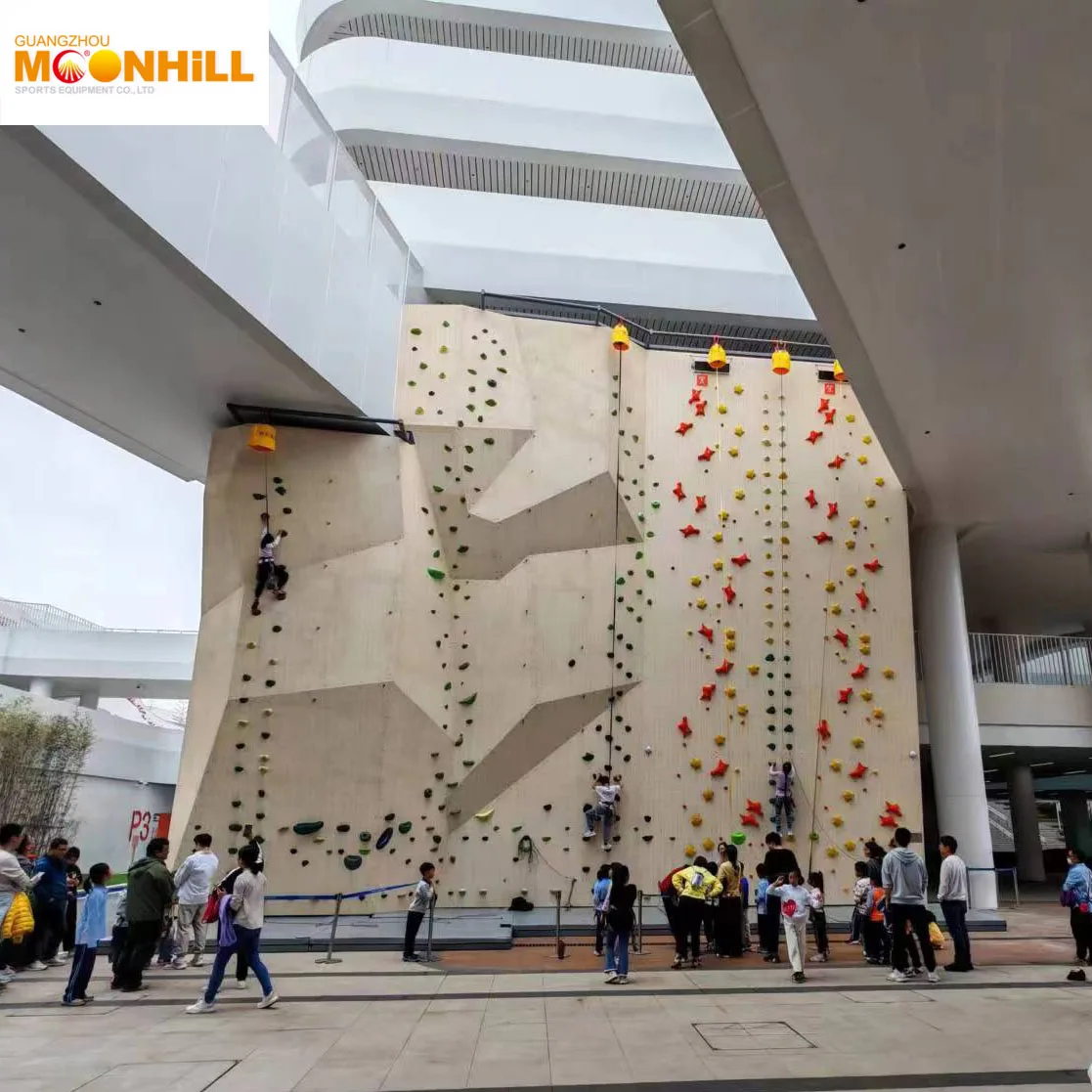 Amusement New indoor fun climbing wall park games wood climbing volumes