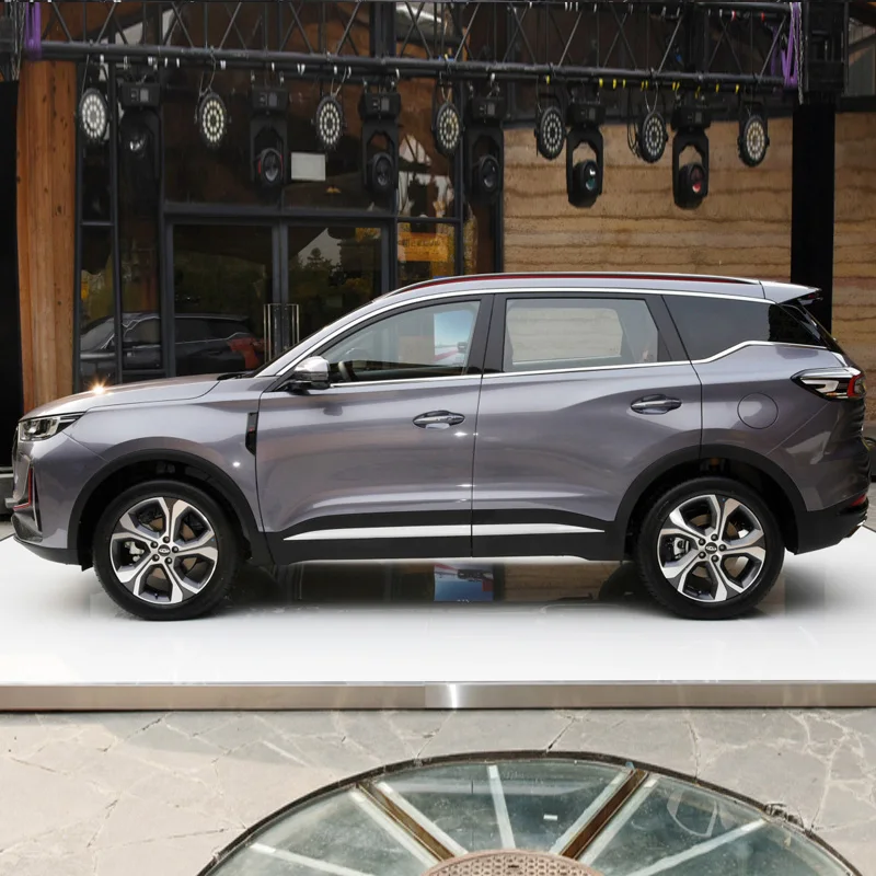 Tiggo 7 Plus Chery 7puls компактный внедорожник с 5 дверями и сиденьями длина внедорожника 4 53 метров