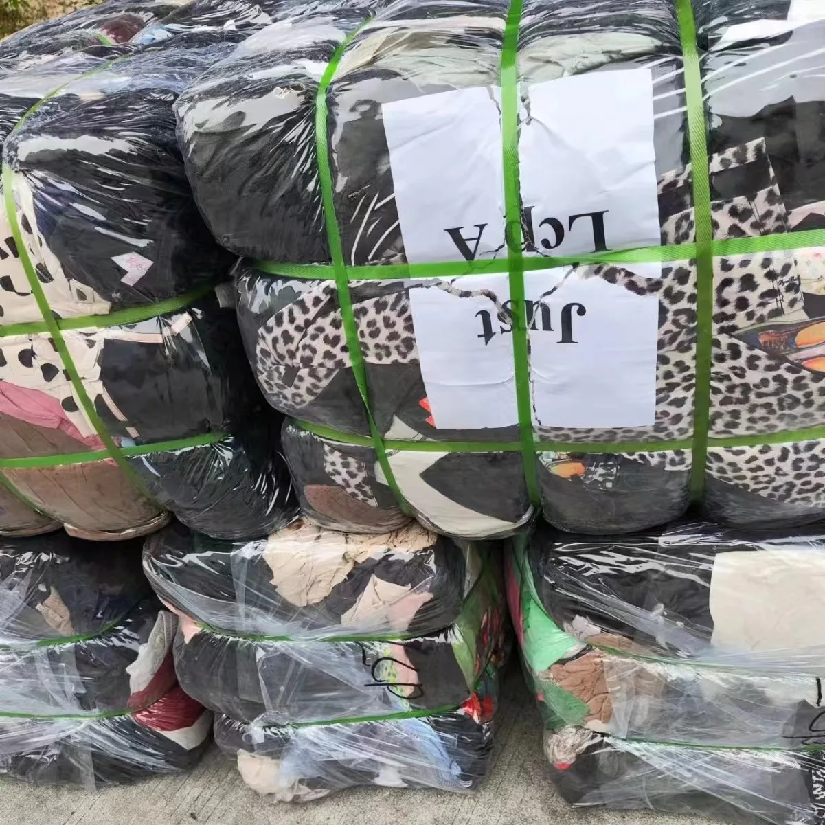 Yf 2024 New Factory Directly Wholesale The Cheapest Stock Clothes,Second-hand Dresses,Tops,Fashion T-shirts,Pants At Will