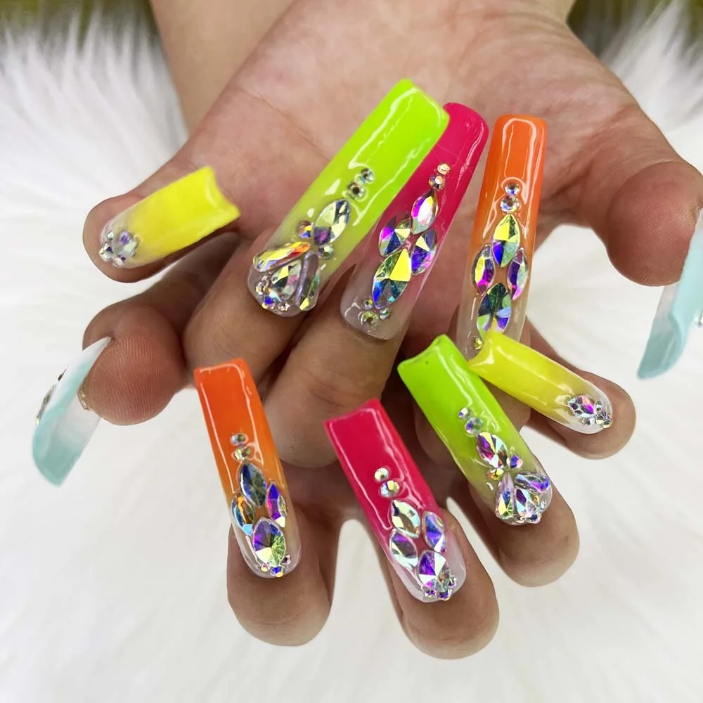 Latest Trendy Press On Nails Long French Coffin Ballerina Fake Nails Elegant Acrylic Nails Artificial Fingernail Tips