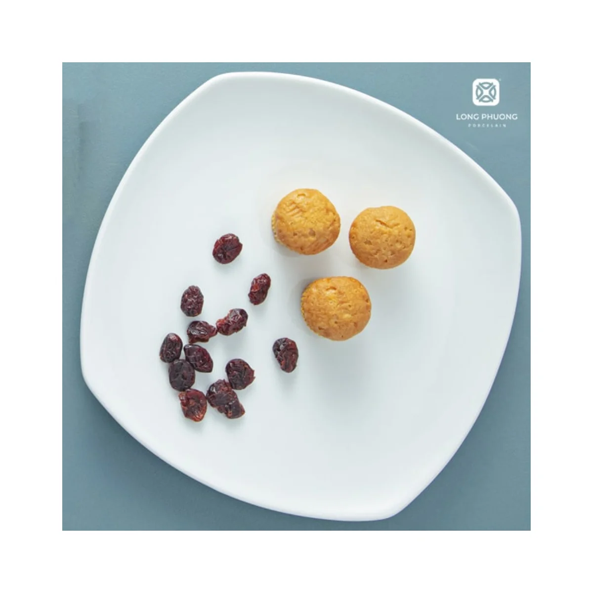 Supplier Premium Quality 9' Custom Size Square Plate Ceramic Serving Salad/Food Luxury Hotel/Restaurant