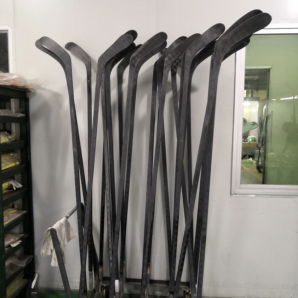 New top  model 100% carbon fiber Ice Hockey Sticks from professional China factory