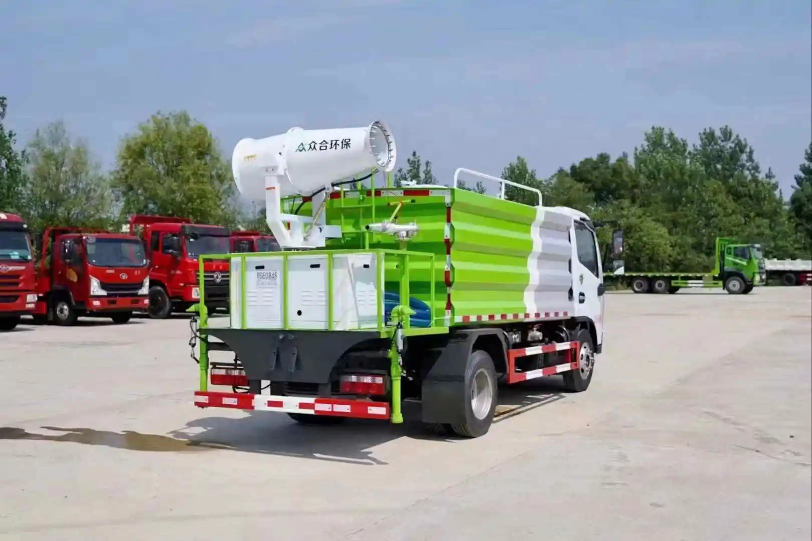 Dongfeng Dorica Blue Label Compact and Maneuverable Multi-functional Dust Suppression Vehicle for City Use