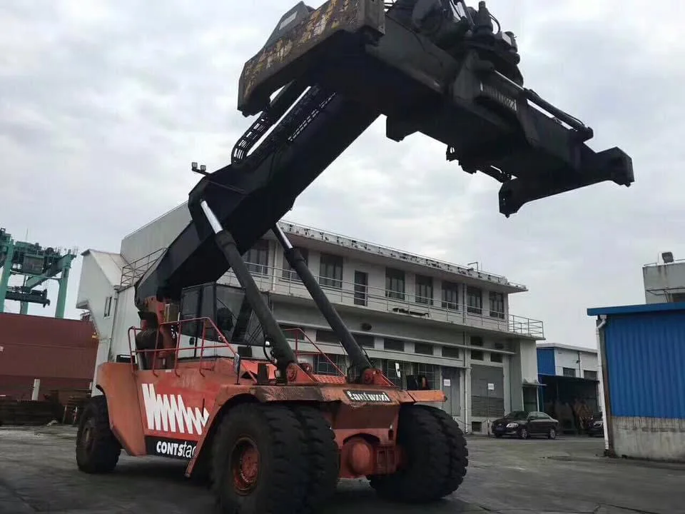 fantuzzi  cs45km  45 ton  reach stacker good condition in stock cheap price hot sell low hours  kalmar sany