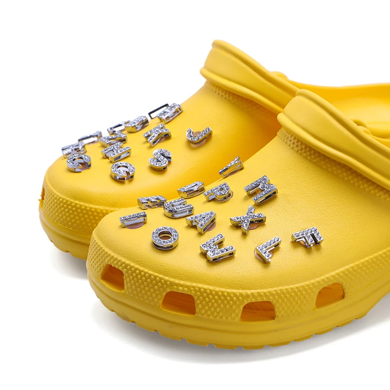 Luxury Charms For Bracelets Bulk Mexican Inspired Croc Charms Decorative Shoes Metal Buckle For Women Sandals