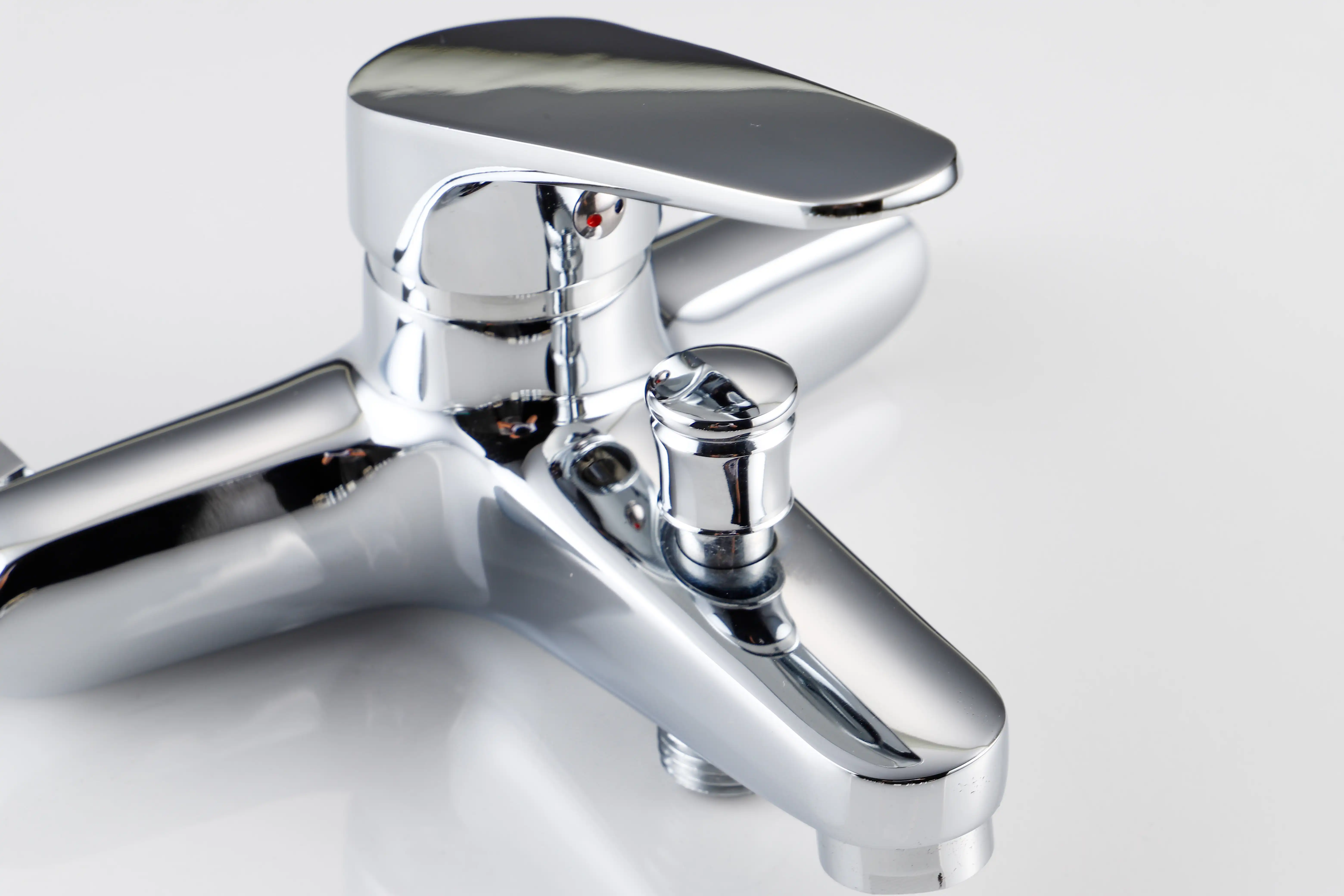 single handle brass body chromed bathroom bath faucet grifo mixer tap