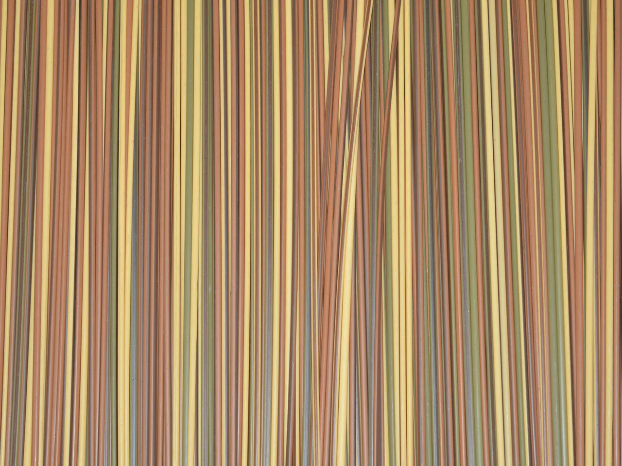 Eco friendly artificial plastic tiki synthetic thatch roof tiles