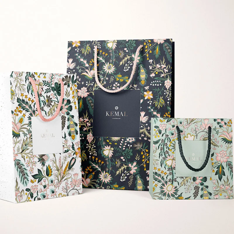 ECO friendly Wholesale custom logo flowers shoe clothing kraft paper bag with own logo