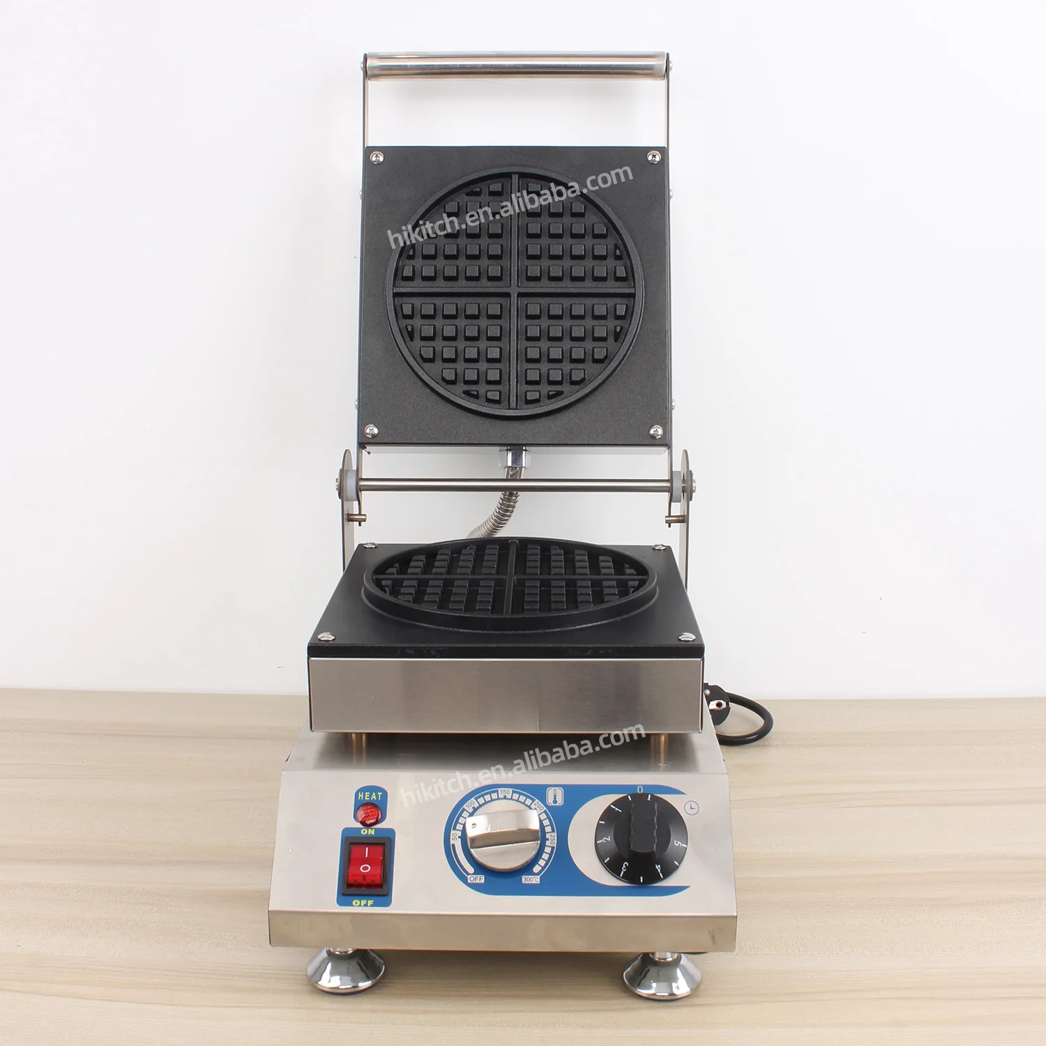 Commercial brussels waffle maker top bottom heating aluminum waffle maker with thick round waffle maker 4 pie for sale