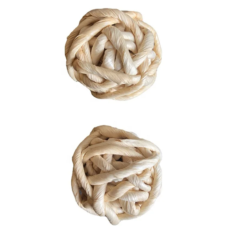 Handmade pet toys accessories natural woven seagrass corn leaf rattan balls chewable toys for small animals rabbit hamster cats