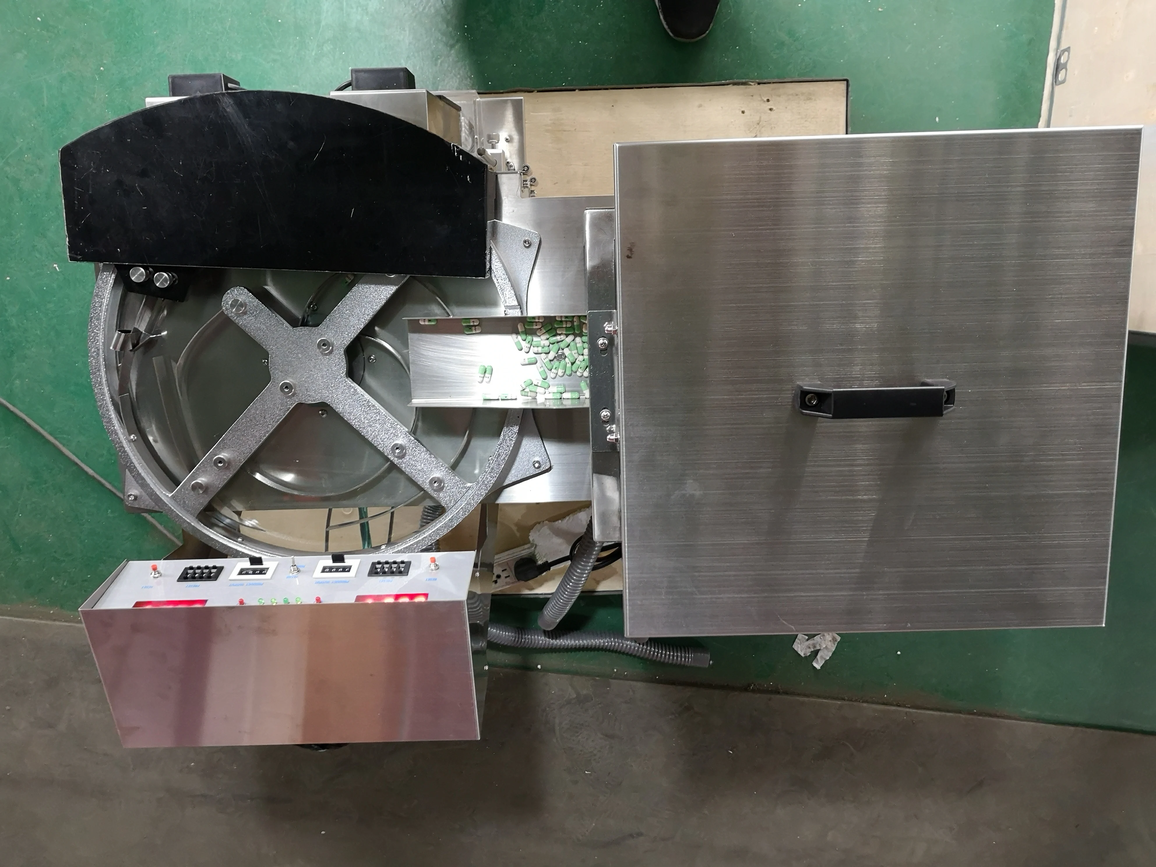 New Technique semi-automatic tablet counting machine  Suitable for counting tablets, tablets, capsules