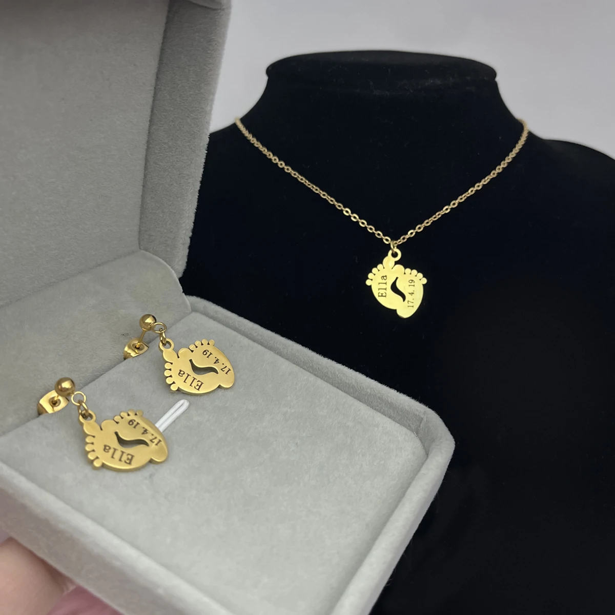 Ювелирные наборы qiciler OEM/ODM 18k Позолоченные ювелирные изделия из нержавеющей стали набор с гравировкой на ногу ожерелье именем