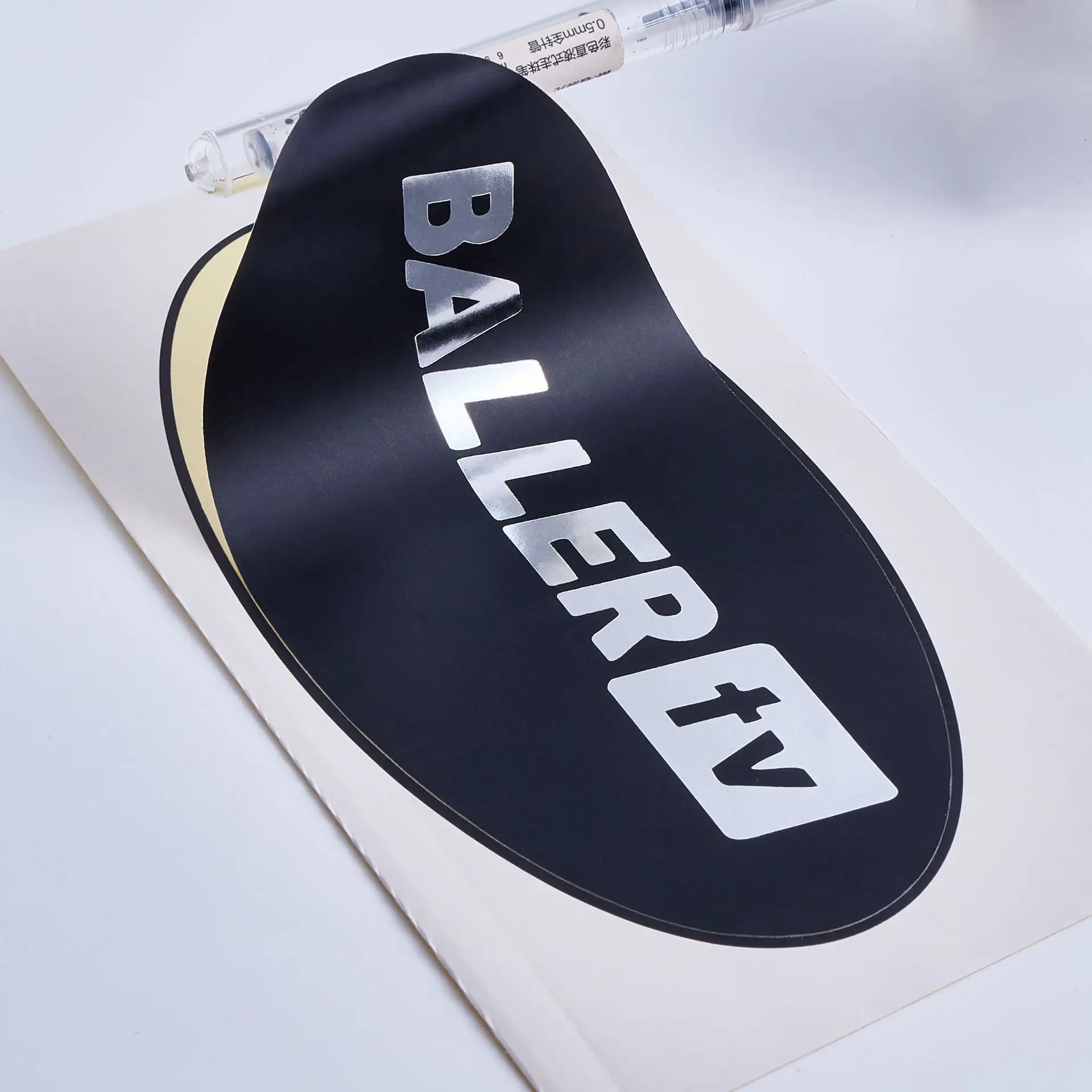 Self Adhesive Sticker Label Custom Logo Printing Golden Foil Stickers Custom Adhesive Brand Logo Sticker