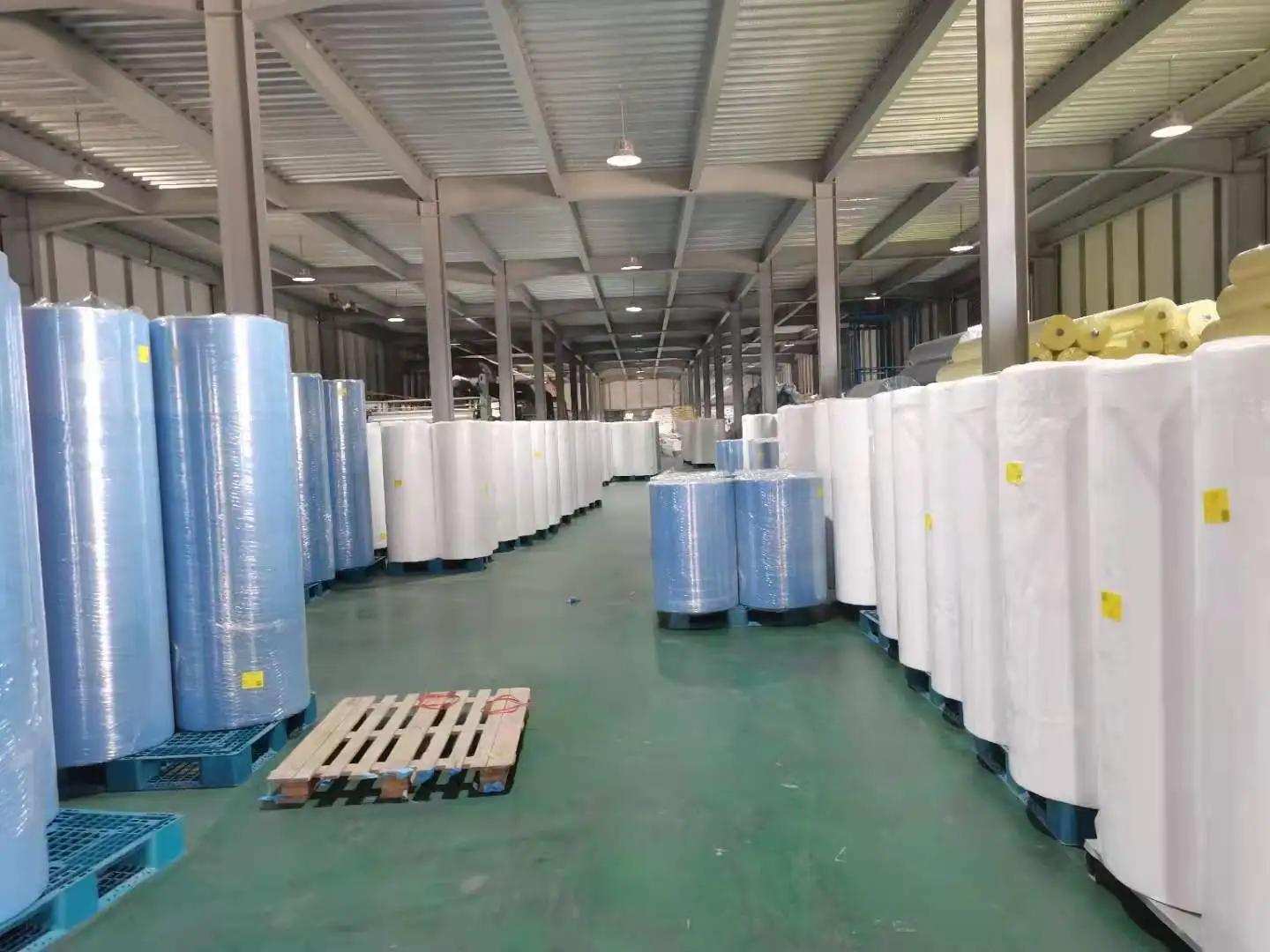  70 GSM Waterproof PP Non Woven Fabric Eco-friendly Non-woven Hot Sale Polypropylene Nonwoven