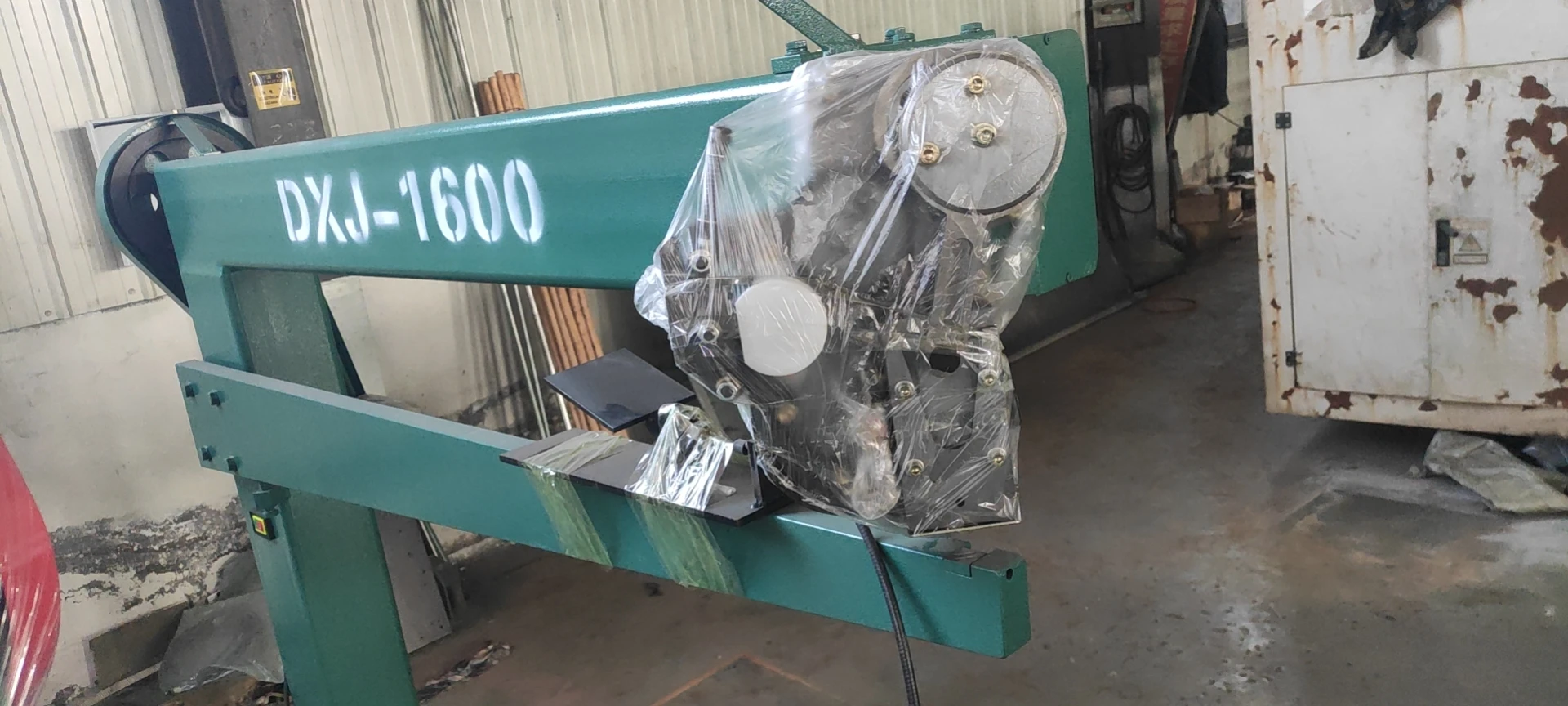 Corrugated Box Stitching Machine/carton packing machine prices /crrugated cardboard