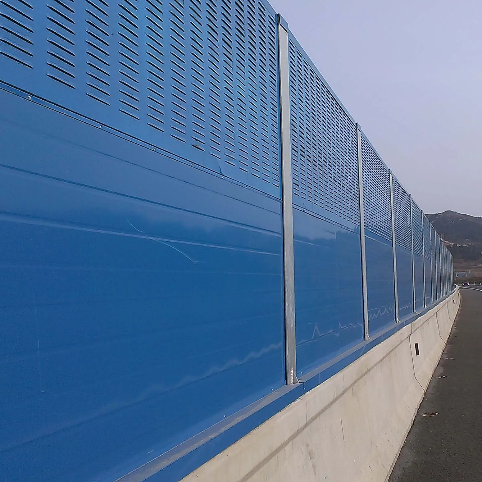 highway soundproof fence noise barrier sound barrier price