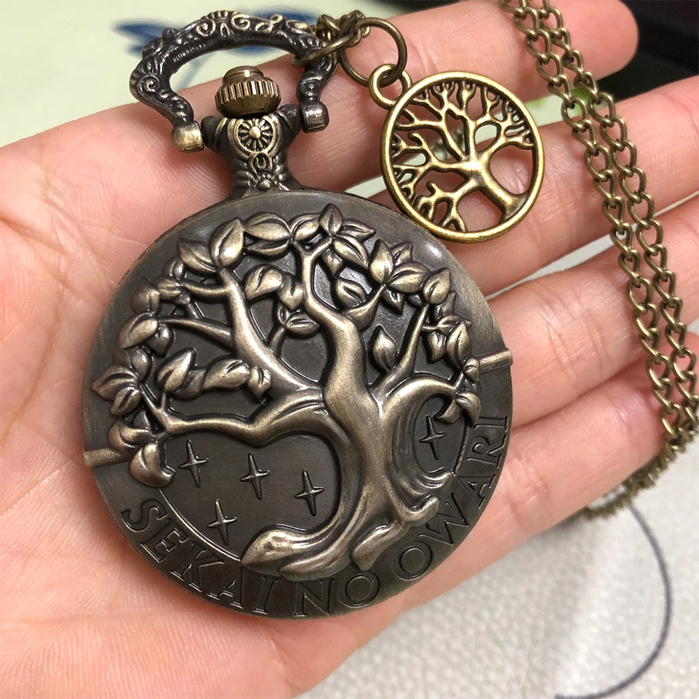 Tree Life Pattern Vintage Quartz Necklace Watch Old-Fashioned Pocket Watch with Hollow Decorative Pendant