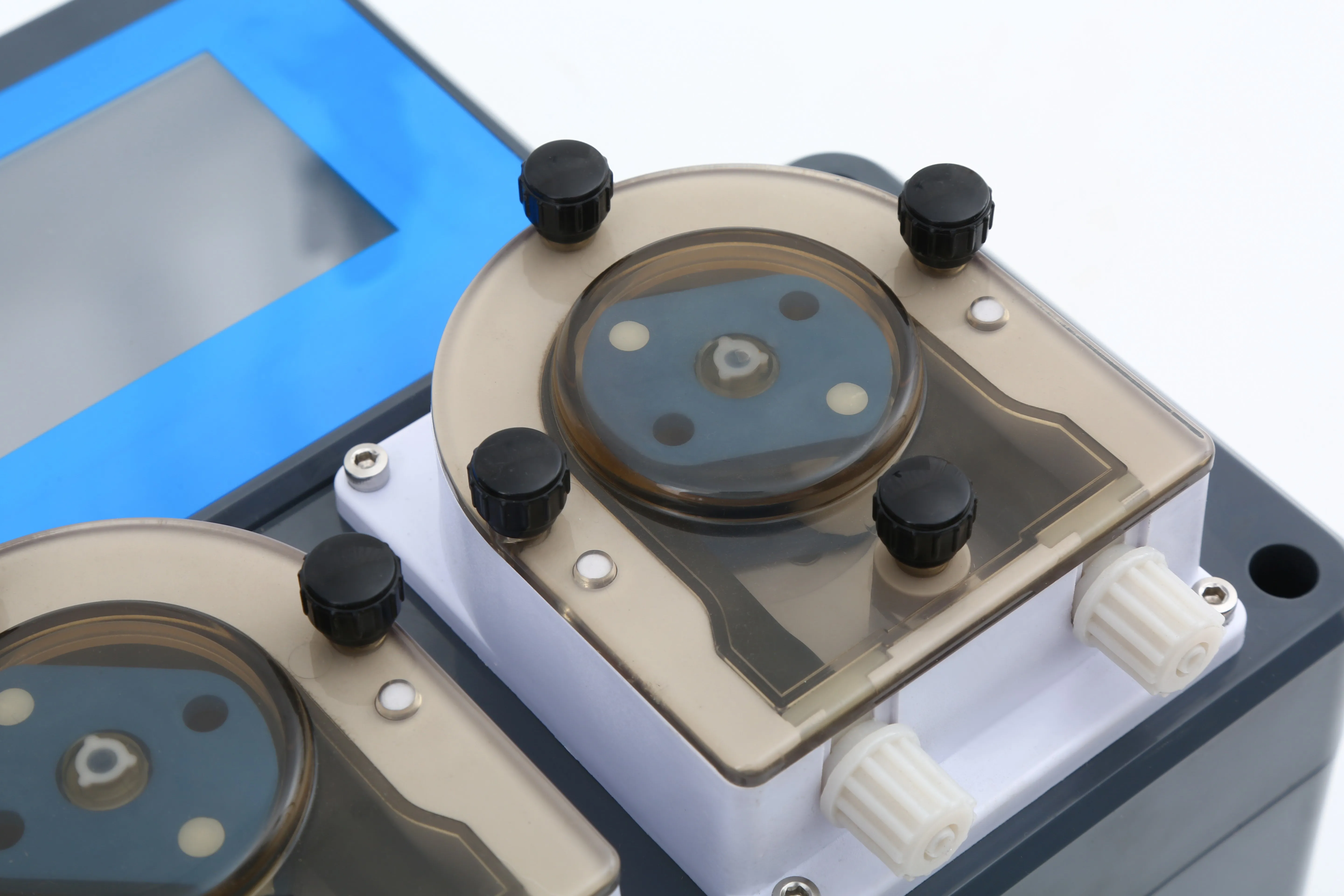 Suitable for Commercial Washing Machine   Chemical Dispenser Washer (for One Machine)