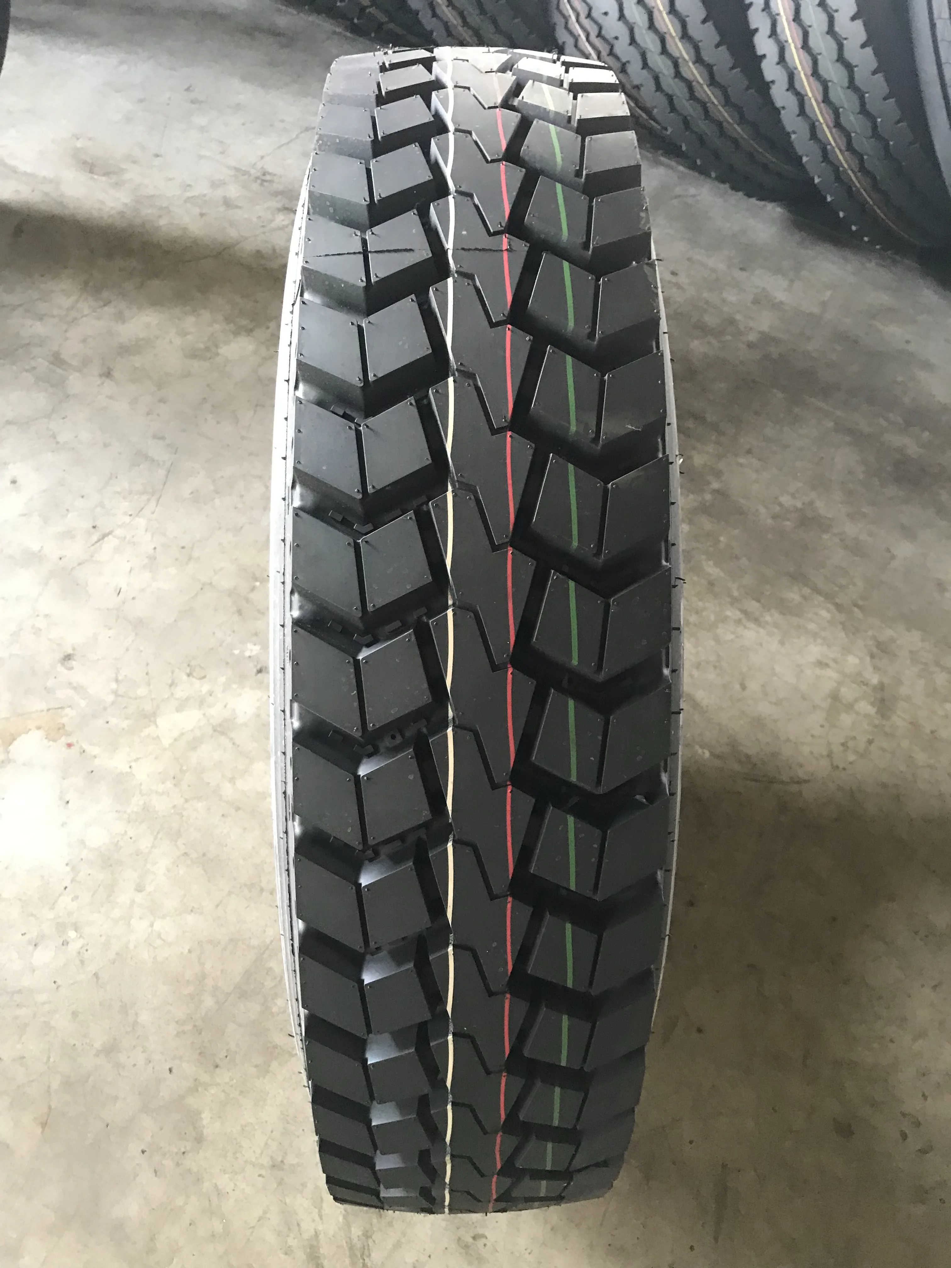 tbr tires factory China Radial Truck Tyres price llantas size 9.5r17.5 11R22.5 12R22.5 tyres for