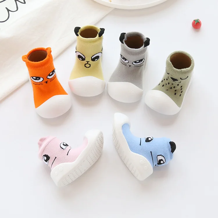 2023 New High Quality Custom Logo Boy Girl Baby Rubber Sole Non Slip Newborn Cartoon Cotton Walking Toddler Socks Shoes