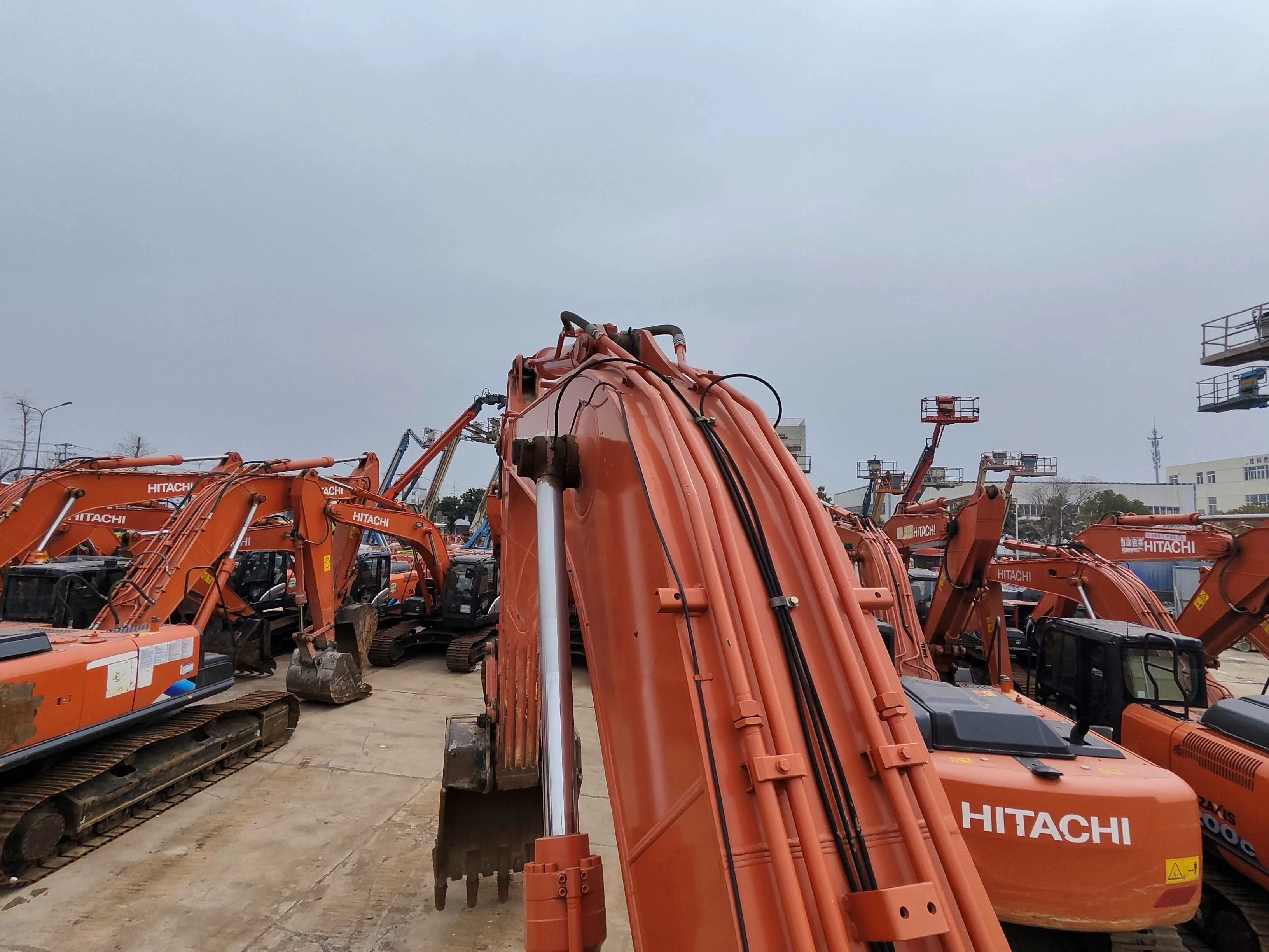 Hitachi ZX360H-5A б/у экскаватор многофункциональный двигатель Isuzu гусеничный сталь обеспечивает оригинальный 1 комплект оранжевый