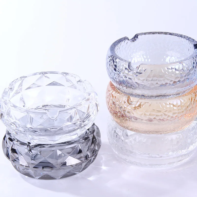 ATY023 Living Room Furnishing Articles Circular Glass Ashtray Crystal Ashtray