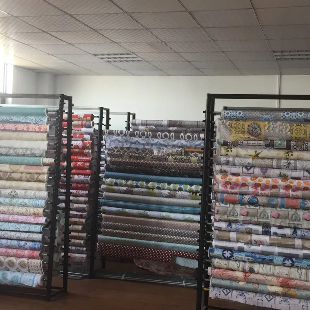 Chinese Manufacturer polka dots heart shaped party table cloth for home party decor with customize logo