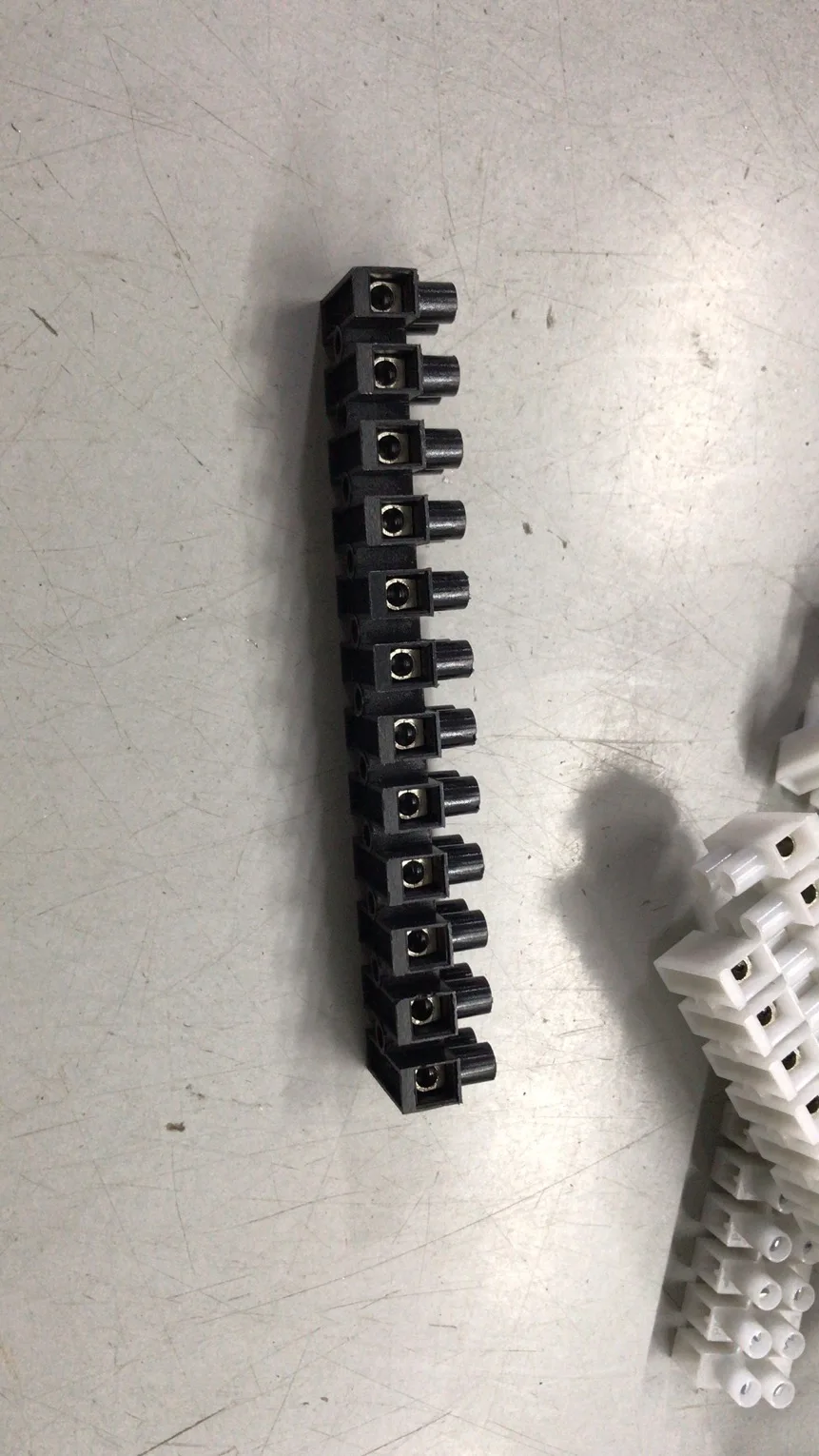 500V Nylon PA terminal Block PA12 wires 6.0mm2 AWG10 wires connecting screw-type cable joint connector