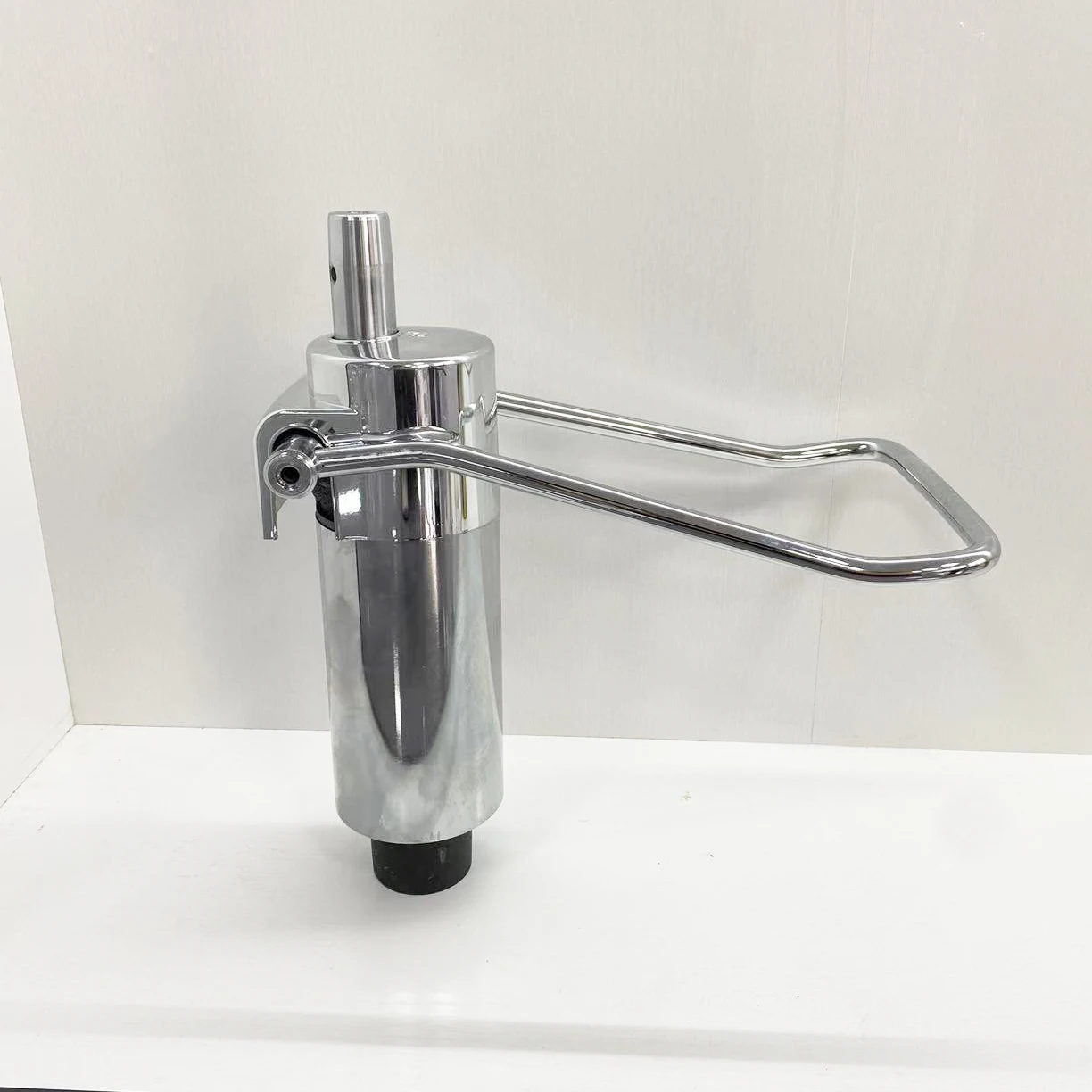 Wholesale Hair Salon Chair Hydraulic Pump Antique Barber Chair Salon Chair Hydraulic Pump