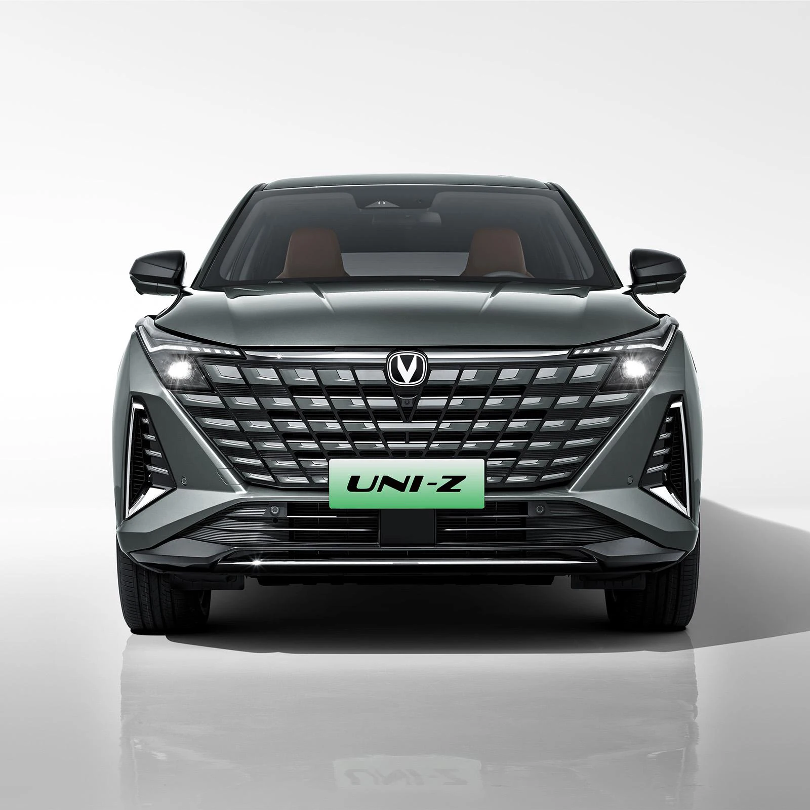 Good Price 2024 Changan UNI-Z 5-Door 5-Seat Auto Suv Compact SUV Chinese Car