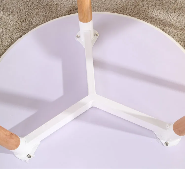 Fashion Simple Wholesale MDF Dining Table Round Table Wedding Table With Wooden Legs