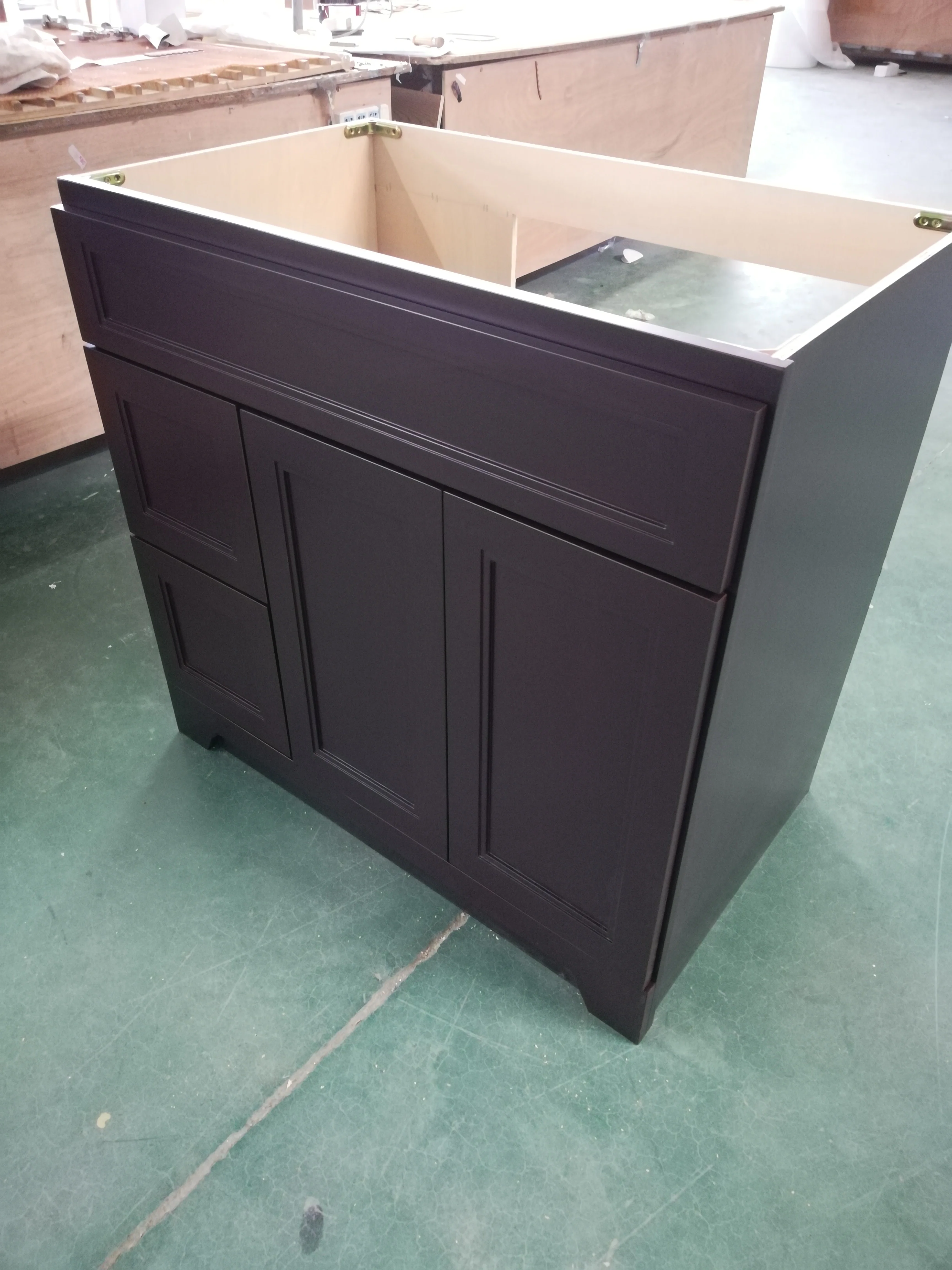 
RTA customized solid wood vanity cabinet and bathroom cabinet 