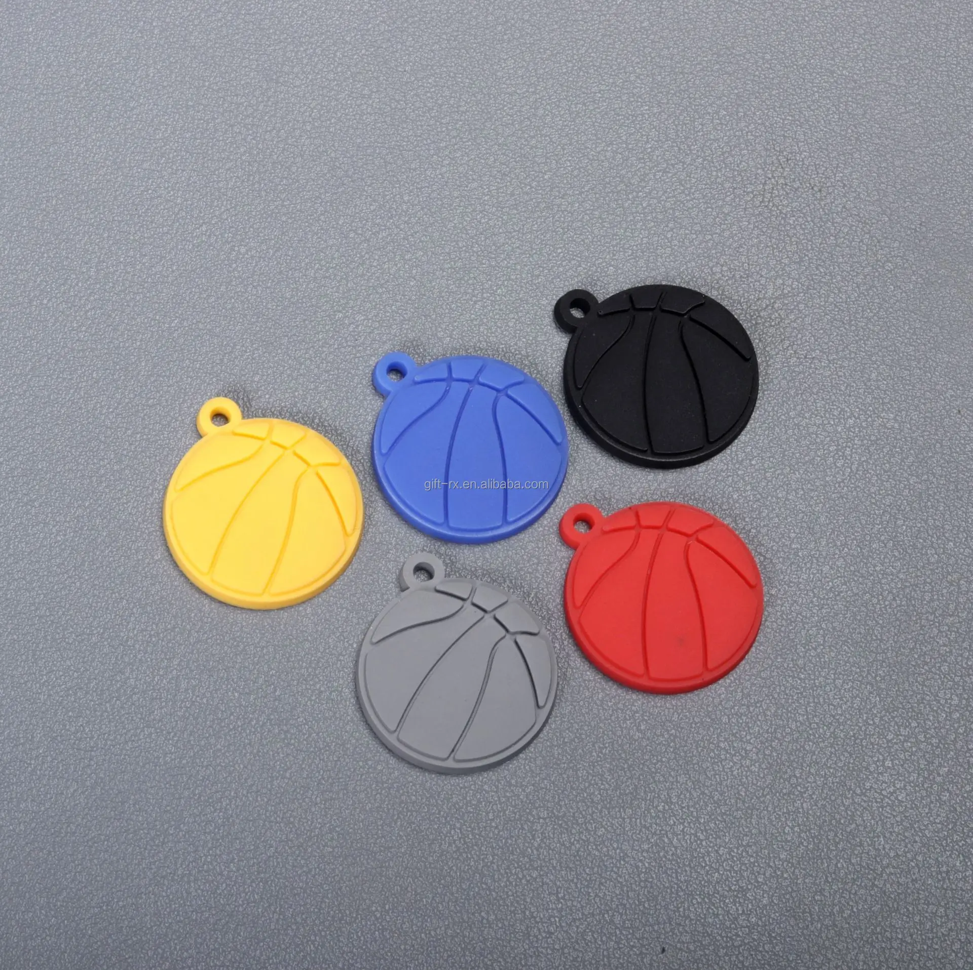 Custom Logo OEM Plastic Keychains Fashion PVC Cartoon Soft Silicone Rubber Keychain 2D/3D Logo Stitch Promotional Carabiners