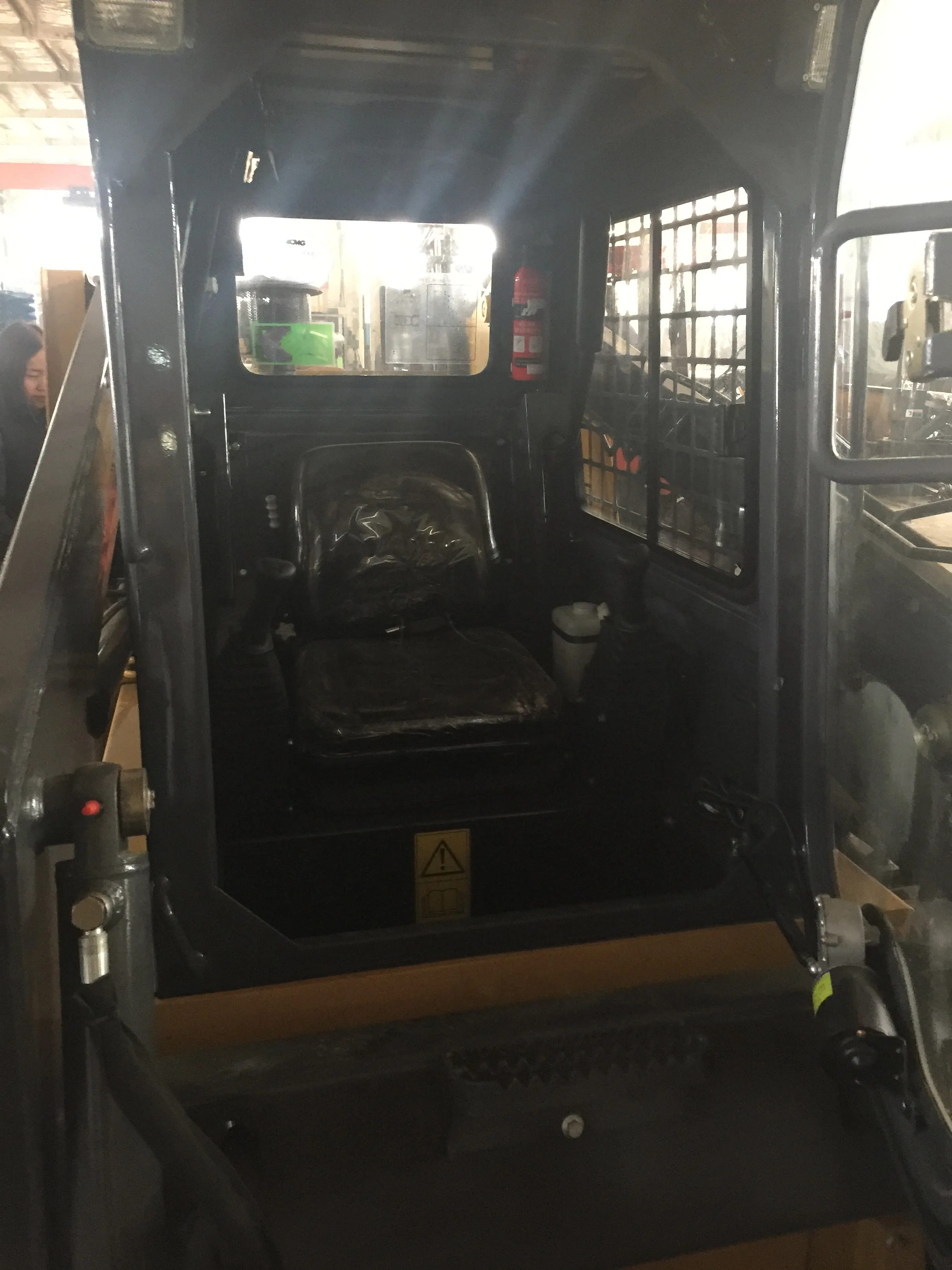 2021 Hot Sale Skid Steer Loader XT740 China brand new skidsteer loader with spare parts price