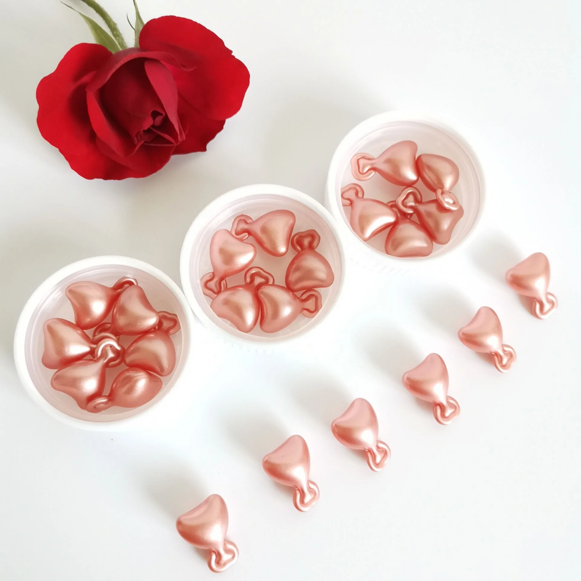 OEM Skin Whitening Gluta Vitamin C Collagen Serum Anti Aging Capsule in Beauty Products Supplement Private Label