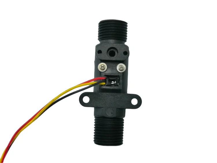 Magnetic water flow sensor with liquid flow switch