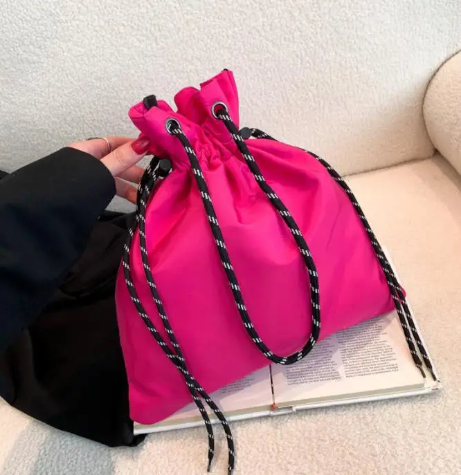 2024 Alibaba fast shipping nylon private label handbag woman drawstring bag, new summer design fashion drawstring handbag custom