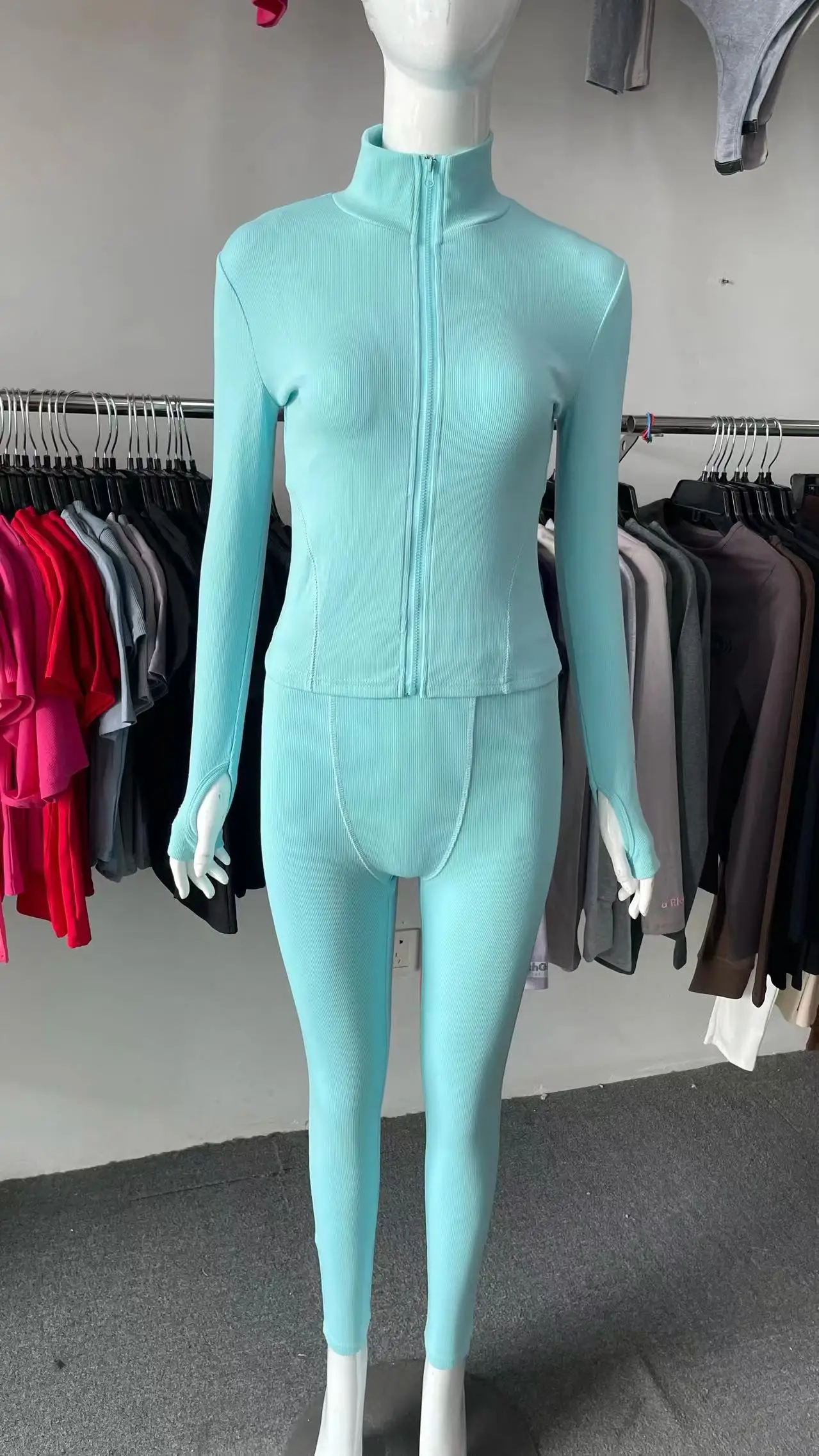 OEM clothing manufacturers custom zip up jacket and legging 2 two pieces outdoor street gym sports training tracksuit set women