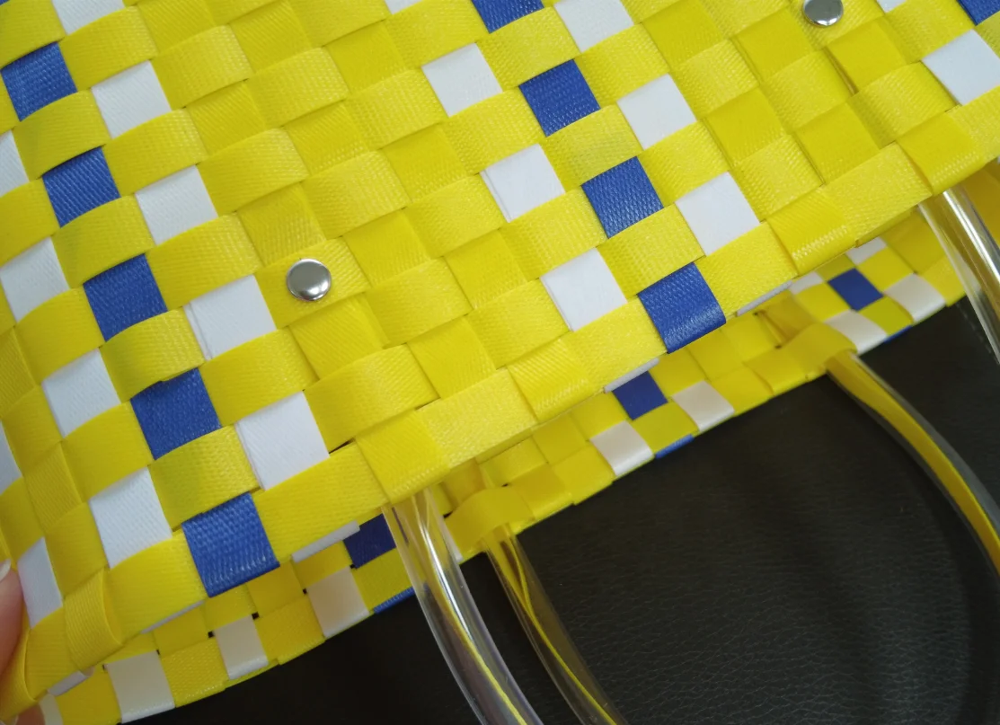 Stripe Colorful Waterproof Summer Beach Plastic Handbag  Woven Basket Fashion Beach Bag