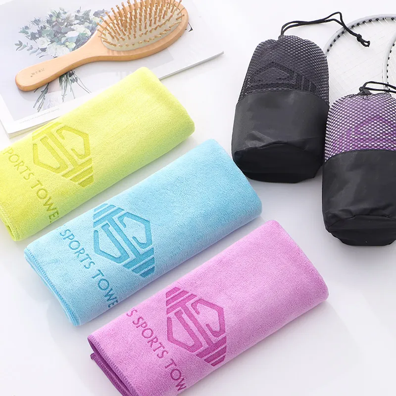 Customized Eco-Friendly Gym Sweat Towel Set Quick Dry Absorbent Outdoor Running Fitness Sports Towel with Absorbent Fitness Logo